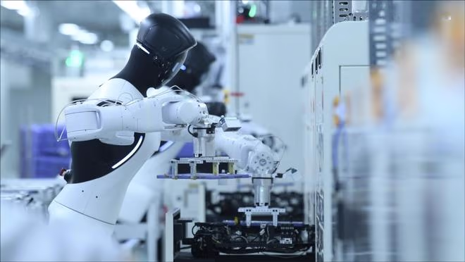 Visual quality inspection of manufacturing parts using advanced AI vision systems on humanoid robots